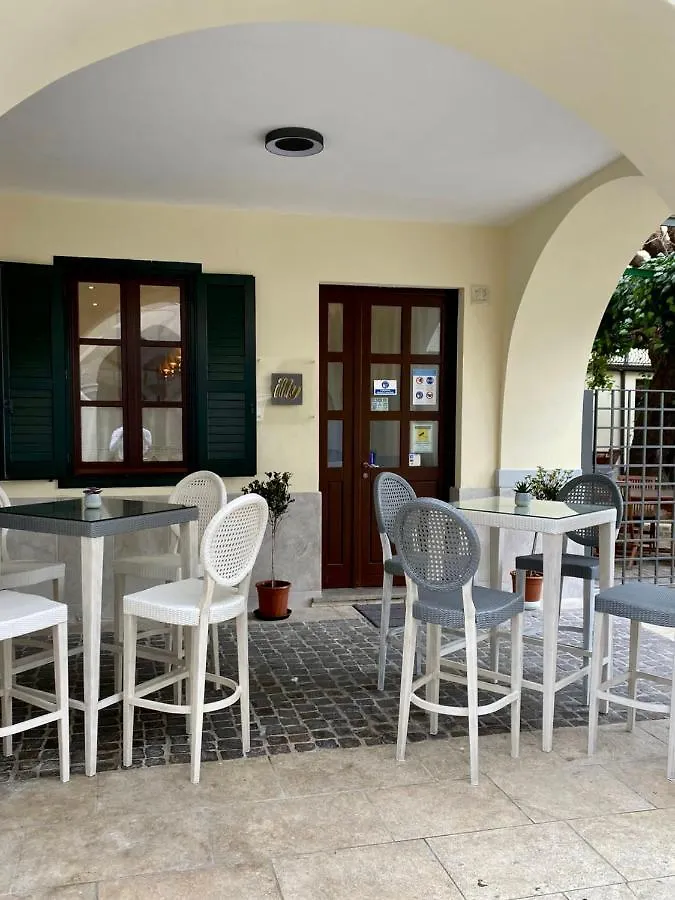 Antica Locanda Al Gelso Monfalcone Italien