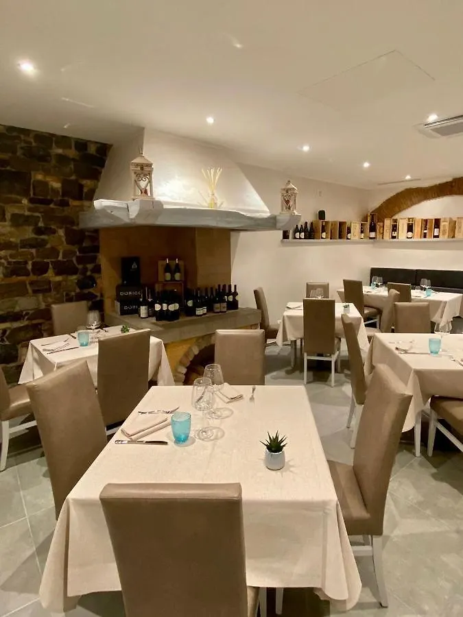 Antica Locanda Al Gelso Monfalcone Hotel