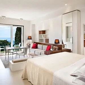 https://villa-belvedere-taormina.sicilyhotelsitaly.net